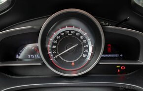 Mazda 3 1.5 Skyactiv - 9