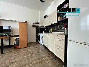 Dvojizbový byt v Rovinke, 33 m2, výborná lokalita, nízke mes - 9