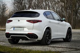 Alfa Romeo Stelvio Quadrifoglio - DPH - 9