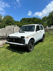 Lada Niva - 9