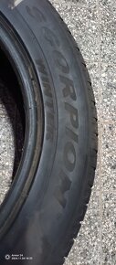 255/55 R20 Pirelli Scorpion Winter - 9