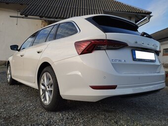 Škoda Octavia IV STYLE- 1.4Tsi iV hybrid,2700km,2024, MATRIX - 9