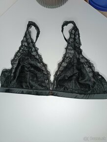 Bralette od Victoria's Secret/ PINK - 9