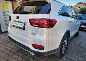 Kia Sorento 2.2-TOP STAV-7 míst-1.majitel - 9