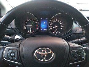 2018_TOYOTA AVENSIS combi 1.8 benzín_1.maj,nové v SR_73040km - 9