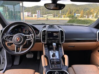 PORSCHE CAYENNE S E-HYBRID PLATINIUM TIPTRONIC S - 9