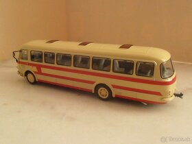 Autobusy 1/72 Ikarus 311, Škoda RTO - 9