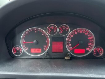 Alhambra 1.9Tdi 96kw 7miest - 9