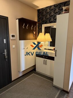 JKV REAL ponúka na prenájom luxusný 3 izbový byt na Gazdovsk - 9