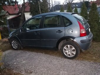 Citroen c3 1.1 benzín - 9