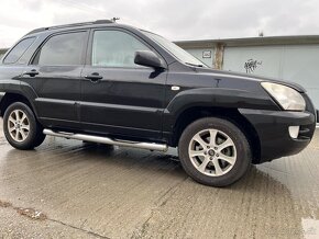 Kia Sportage suv diesel - 9