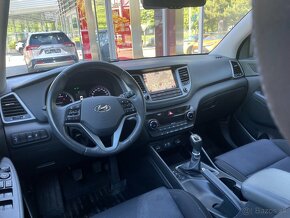 Hyundai Tucson 1.7 CRDI BlueDrive Comfort 2WD - 9