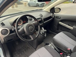 Mazda 2 - 9