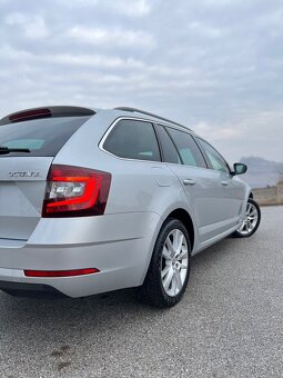 Škoda Octavia Combi 2.0 TDI DSG ,, LED,, ŤAŽNÉ,, - 9