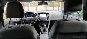 Ford focus combi ST LINE - 9