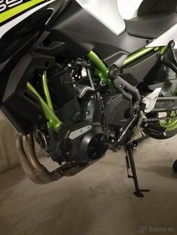 Kawasaki Z650 - 9