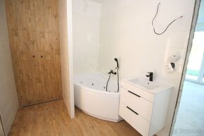 PREDAJ 3 IZB NOVOSTAVBA vo Dvorci s pozem.336m² - 9