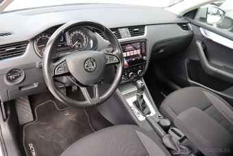 Škoda Octavia Combi 2.0 TDI Style DSG - 9