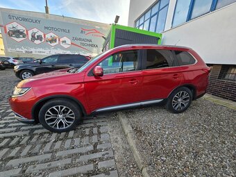 Mitsubishi Outlander 2.2 DI-D Instyle, 7 miestne - 9