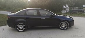 Alfa Romeo 159 1.9 JTDm 16v 150k - 9