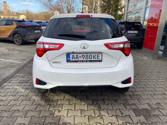 Toyota Yaris 1.5 VVT-iE Selection 20 rokov - 9