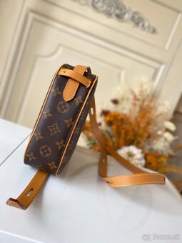 LV LOVE HEART kabelka crossbody - 9