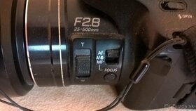 Panasonic Lumix DMC-  FZ200 + sada makropredsádok + dialk.sp - 9
