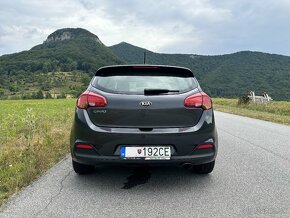 Kia Cee´d 1.6 GDI  ( benzín ) AUTOMAT Kúpené v SR 1.Majiteľ - 9