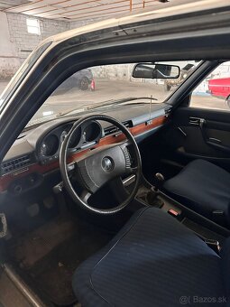 Mercedes W116 280SE - 9