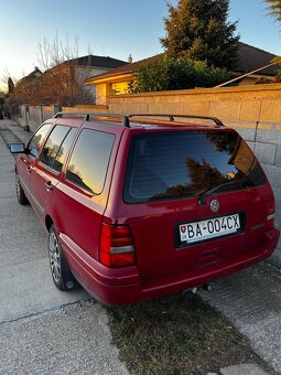 Volkswagen Golf Variant - 9