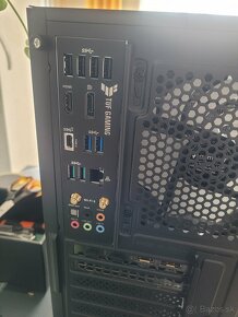 Predám herné PC / i5 10400f + RTX3060 12GB + 32GB + 1TB SSD - 9