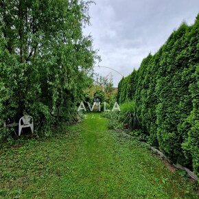 Na predaj rodinný dom v tichej a vyhľadávanej lokalite Trenč - 9