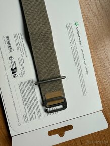 Apple Watch 49mm Tan Alpine Loop - Medium - Natural Titanium - 9