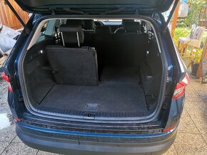 Kodiaq 4x4 DSG 140kW 7miest 1.majiteľ - 9