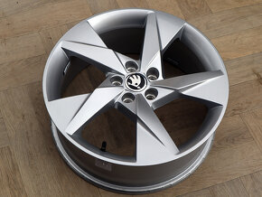 17" 5x100 ALU KOLA ŠKODA KAMIQ SCALA - VOLANS - 9