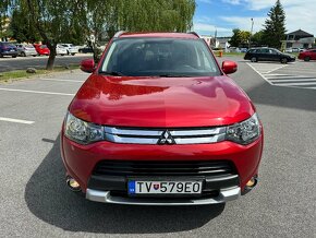 Mitsubishi Outlander 2.2 DI-D 4x4 A/T - 9