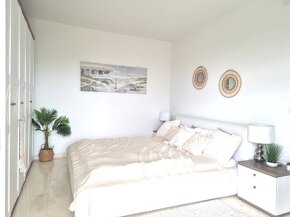 CHORVÁTSKO - Zariadený apartmán s bazénom - VODICE, TRIBUNJ - 9