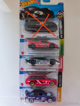 Hotwheels zabalené modely kus 2.40€ - 9