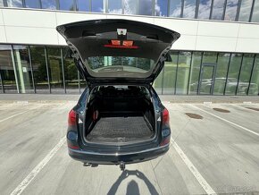 Opel Astra Sports Tourer - 9