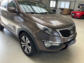 KIA SPORTAGE 2.0 CRDI 4X4 SPIRIT - 9