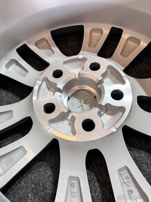 5x114,3 R16 originál Mitsubishi ASX - Outlander - nové - 9