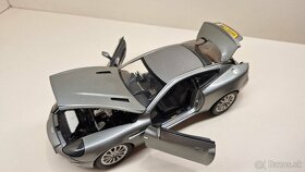 1:18 ASTON MARTIN VANQUISH 007 - 9