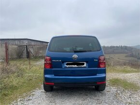 Volkswagen touran 1.9 tdi DSG - 9