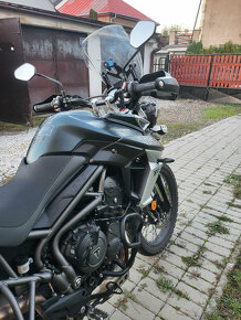 Triumph Tiger 800 XCA - 9