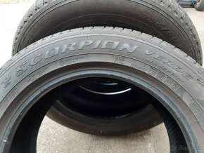 235/60 R18 -celoročné Pirelli Run Flat - 9