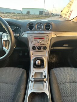 Ford S max 1.8tdci 92kw manuál 6st 2008 - 9