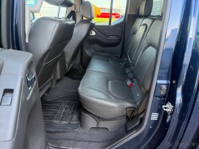 Nissan Navara NP300 DoubleCab Tekna - 9