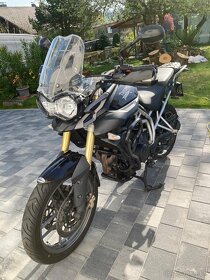 Triumph Tiger 800 ABS Servisná knižka, Navi - 9