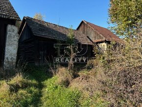 Na predaj menší dom Žilina-Strážov(nutná rekonštrukcia... - 9