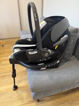 Autosedačka  Cybex Cloud Z i-size plus deep black  s bázou - 9